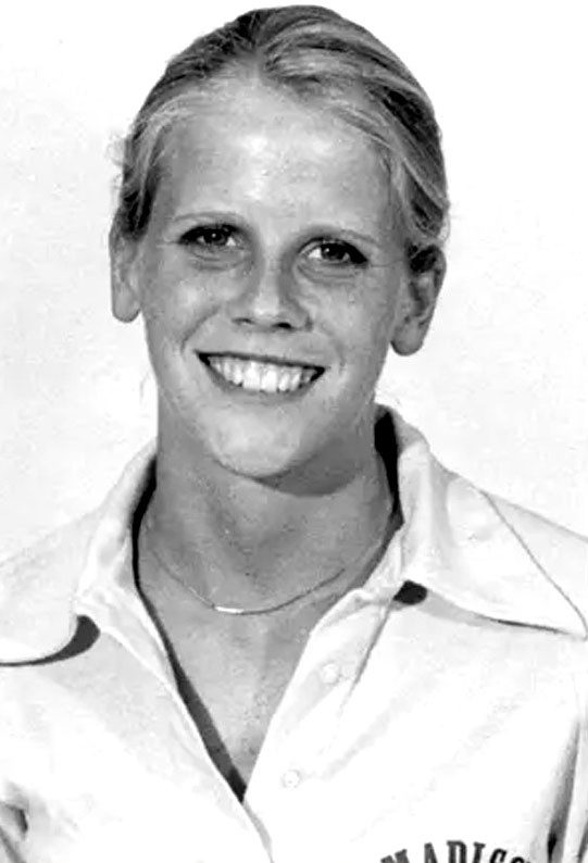 Julie Hull Elicker